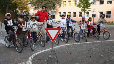 Willi wills wissen: Sicher hin und her im Straßenverkehr!