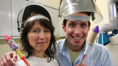 Willi wills wissen: Wie kommt man froh ins neue Jahr?