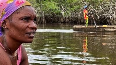 360° Reportage: Die Muscheltaucherinnen vom Kongo-Delta
