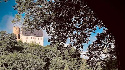 Das Erzgebirge: Von Höhlenwesen und Märchenburgen
