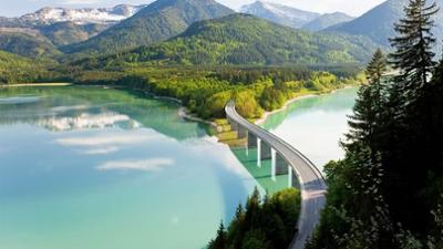 Die Deutsche Alpenstraße: Unterwegs zwischen Bergen, Seen und Schlössern