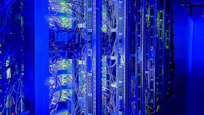 Droht der digitale Blackout?: KI und Internet am Limit