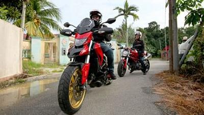 GEO Reportage: Malaysia: Von Frauen und Motorrädern