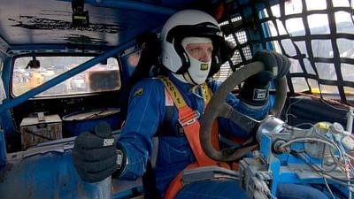 GEO Reportage: Finnland: Die rasenden Schrottkisten