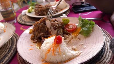 Küchen der Welt: Senegal: Poulet Yassa