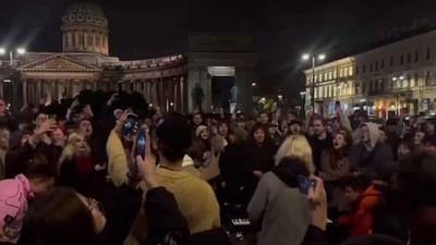 Mit offenen Augen: Russland: Mit Musik gegen Putin