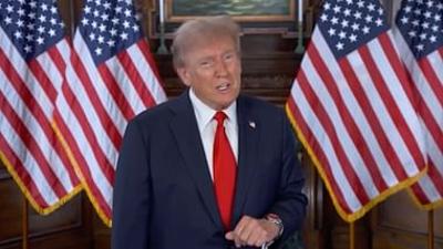 Mit offenen Augen: Donald Trump verkauft (nicht nur) Uhren