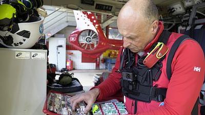 ARTE Re:: Re: Einsatz am Matterhorn - Die Rettungsflieger von Zermatt