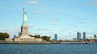 Stadt Land Kunst: Kenia / Bretagne / New York