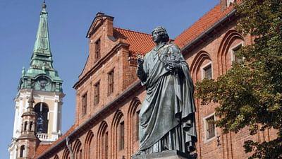 Stadt Land Kunst: Stéphane Piatzszeks Korsika / Polen / Lissabon