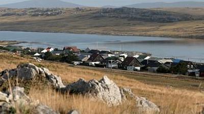 Stadt Land Kunst: Gabrielle Vincents Brüssel / Falklandinseln / Nord- und Südkorea