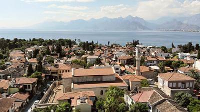 Stadt Land Kunst: Magnans Provence / Antalya / Mexiko-Stadt