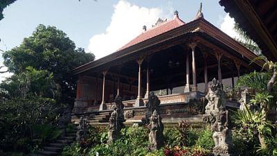 Stadt Land Kunst: Nina Hagens Berlin / Bali / Mexiko