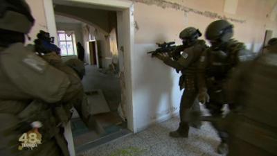 48h TERROR - Europas Kampf gegen neue Bedrohungen: Staffel 01 Folge 01 - 48h TERROR - Europas Kampf gegen neue Bedrohungen