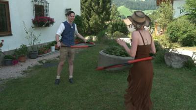 Bauer sucht Frau: Staffel 23 Folge 9 Herzklopfen und Hula-Hoop