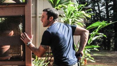 Hawaii Five-0: Staffel 4 Folge 8 Ärger im Gepäck