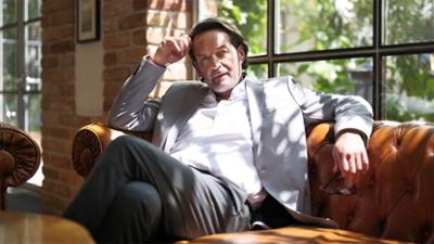 Reif für die Liebe: Staffel 1 Folge 1 Das ist Armin