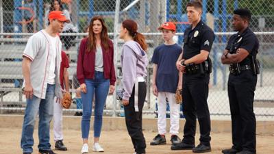 The Rookie: Staffel 5 Folge 11 Die Nackten und die Toten