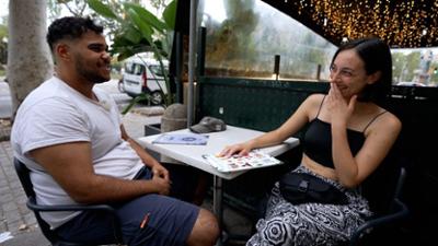 Tinderreisen: Staffel 8 Folge 4 Ti Amo auf Spanisch