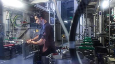 BR24: Mehr ausländische Fachkräfte: Was hat Bayern vor?