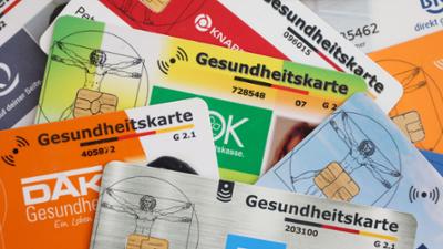 BR24: Immer teurer: Warum bezahlen wir so viel für die Krankenkasse?