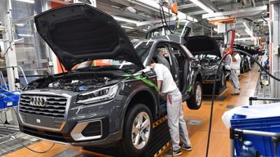 BR24: Audi-Betriebsversammlung - Wie viele Jobs sind in Gefahr?