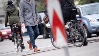 BR24: Weniger Auto, mehr zu Fuß – So bewegt sich Bayern
