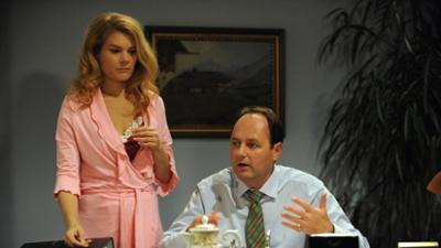 Dahoam is Dahoam: Wer die Wahl hat, hat die Qual  · 20.11.12 Folge 1028