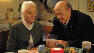 Dahoam is Dahoam: Brenzlige Bescherung · 23.12.13 Folge 1242