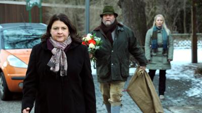 Dahoam is Dahoam: Brisante Blüten · 28.02.13 Folge 1080