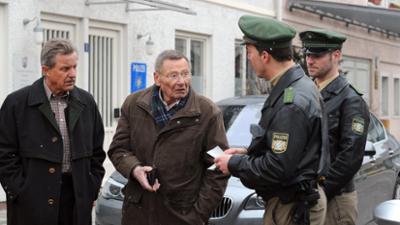 Dahoam is Dahoam: Den Führerschein, bitte · 21.05.13 Folge 1122