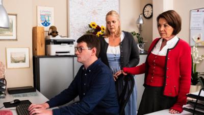 Dahoam is Dahoam: Computer-Chaos in Lansing · 19.11.25 Folge 3649