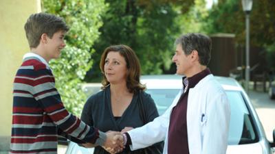 Dahoam is Dahoam: Lernfieber · 10.10.12 Folge 1006 Dahoam is Dahoam: Lernfieber · 10.10.12 Folge 1006