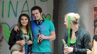 Dahoam is Dahoam: Abschied mit Strähnen · 03.09.13 Folge 1180