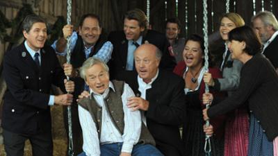 Dahoam is Dahoam: Kirtahutschn · 25.10.12 Folge 1015 Dahoam is Dahoam: Kirtahutschn · 25.10.12 Folge 1015