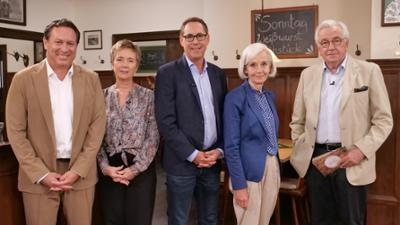 Der Sonntags-Stammtisch: Mit Amelie Fried und Michael Schrodi