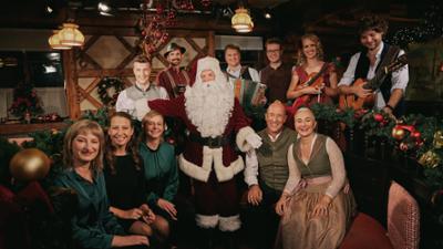 Die Brettl-Spitzen feiern Advent: Schöne Bescherung