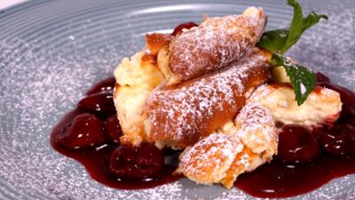 Einfach.Gut.Bachmeier: Topfen-Grießschmarrn, Hirsch-Roastbeef und Paprikaknödel