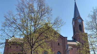 Evangelischer Gottesdienst: Aus der Petruskirche Neu-Ulm