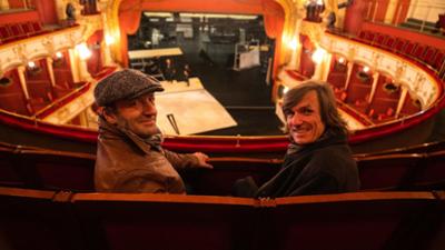 freizeit: Schmidt Max und die bayerischen Theater unter Denkmalschutz