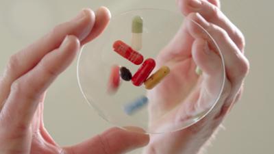Gut zu wissen: Täuschung als Therapie · Das Rätsel des Placebo-Effekts