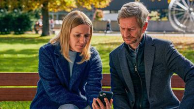 Kohlrabenschwarz: Folge 4: Zwei Finger Kohlrabenschwarz: Folge 4: Zwei Finger