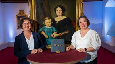 Kunst + Krempel: Brillanten im Familienporträt · Schmuck und mehr