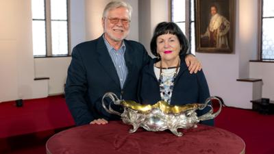Kunst + Krempel: Elimeyer Jugendstil-Jardiniere · Silber und mehr