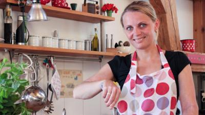 Landfrauenküche: Bettina Stadler · Oberbayern (S03/E04) Landfrauenküche: Bettina Stadler · Oberbayern (S03/E04)