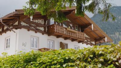 Landgasthäuser Alpenschmankerl: Alpenschmankerl · Tölzer Land