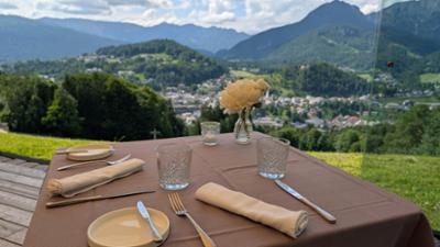 Landgasthäuser Alpenschmankerl: Alpenschmankerl · Vom Berchtesgadener ins Salzburger Land
