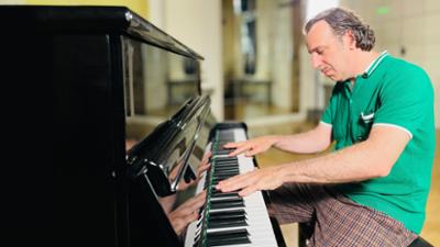 puzzle: Die Macht der Musik · Kulturschaffende, die sich mit Musik wehren