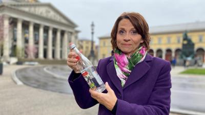 Schwaben + Altbayern: Flaschensammlerin, Schlaglochflicken und mehr