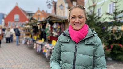 Schwaben + Altbayern: Christbaumschmucksammlerin, Blindentraining und mehr